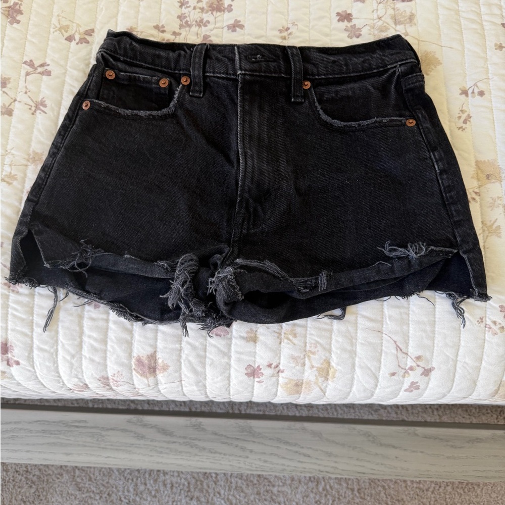 Abercrombie & Fitch Black Distressed Cutoff Jean Shorts